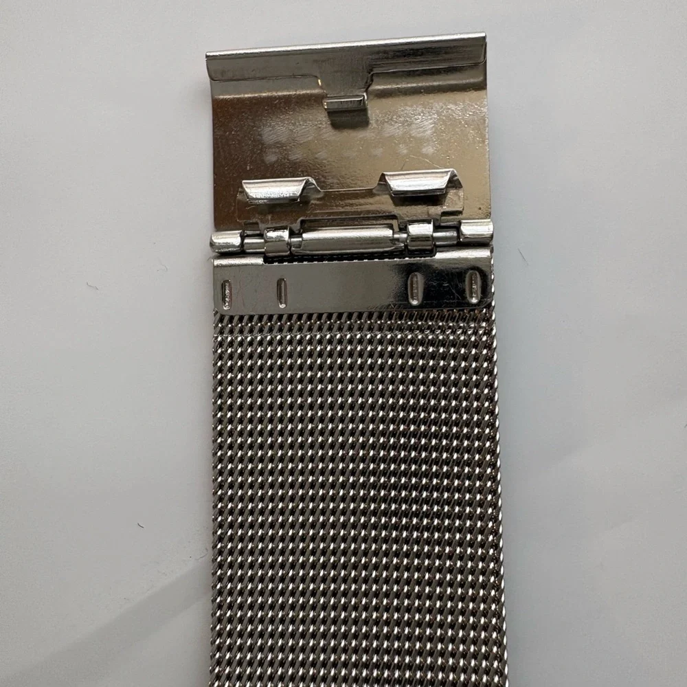 Skagen Stainless Steel Mesh Watch White Dial Date 24-Hour - Picture 7 of 10